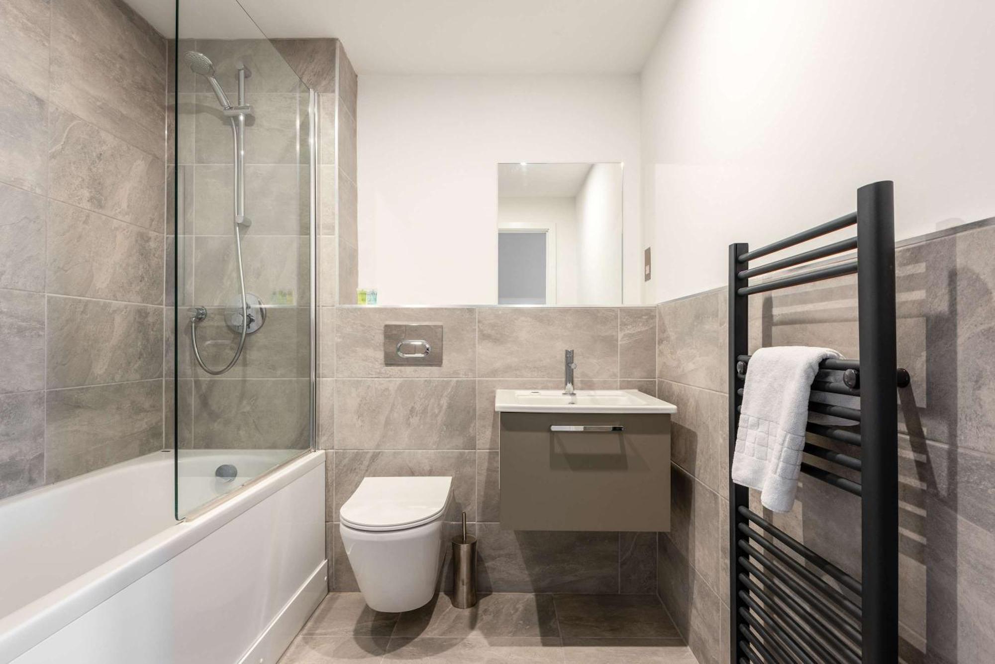 Stayzeni, Ouse Court York Spacious 2 Bed Flat ภายนอก รูปภาพ